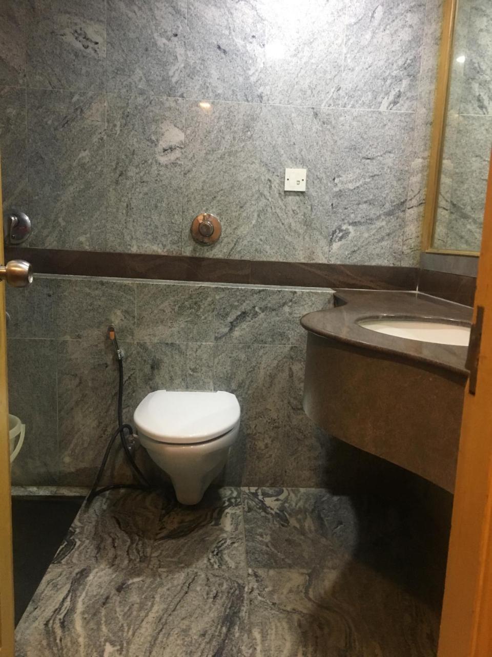 Asr Guesthouse Tirupati Exteriér fotografie
